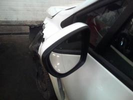 Retrovisor izquierdo