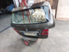 Malle/Hayon arriere