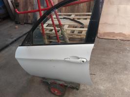 Porte avant gauche