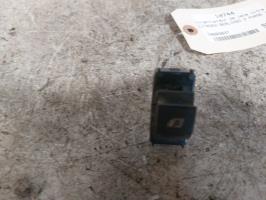 Interruttore lavacristalli anteriore sinistro