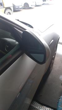 Retrovisor derecho
