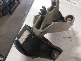 Supporto motore destro