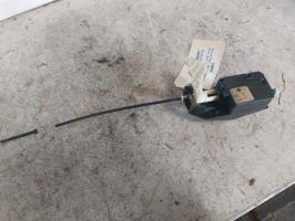 Attuatore chiavistello sportello carburante