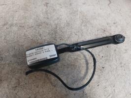 Attache ceinture avant droit