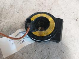 Contactor giratorio