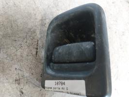 Poignee porte avant gauche