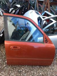 Porte avant droit