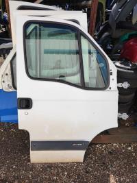 Porte avant droit
