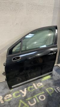 Porte avant gauche