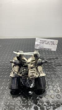 Moteur essuie glace avant
