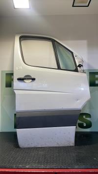 Porte avant droit