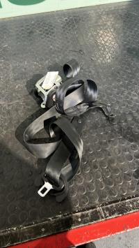 Ceinture avant droit