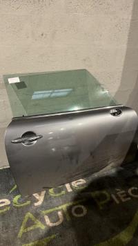 Porte avant droit