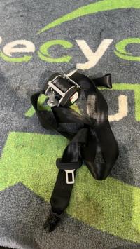 Ceinture arriere droit