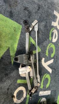 Moteur essuie glace avant