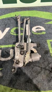 Moteur essuie glace avant
