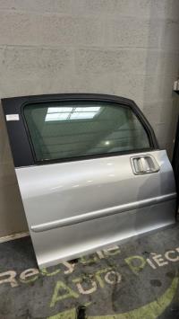 Porte avant droit