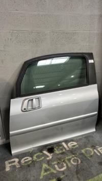 Porte avant gauche