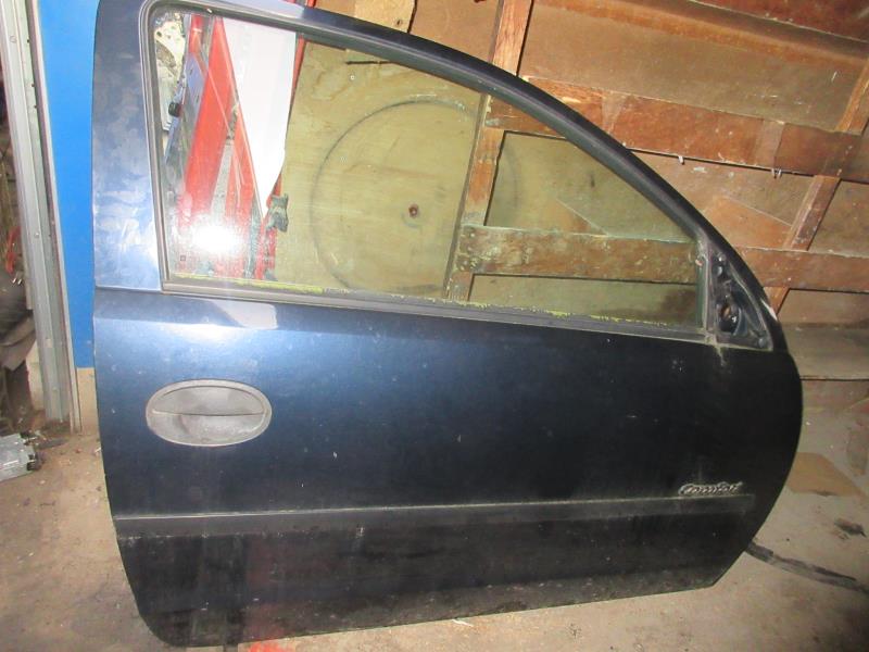 Porte avant droit