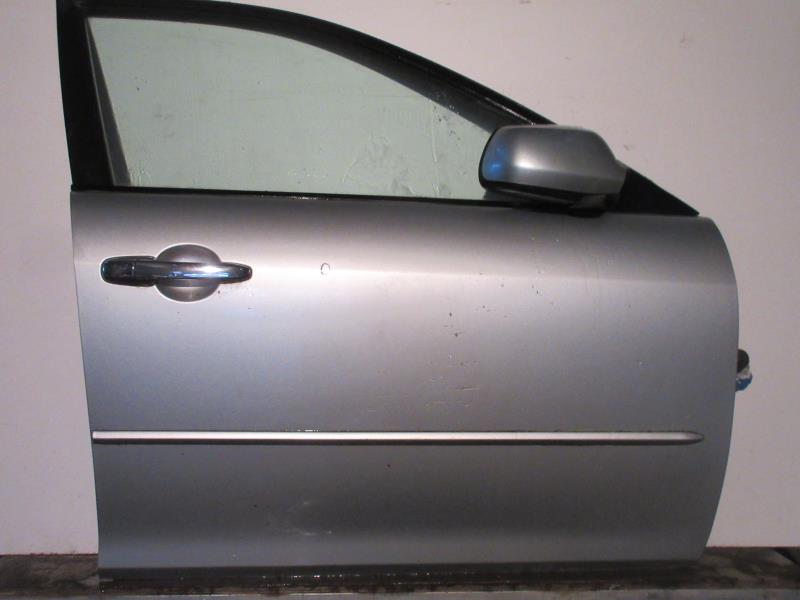Porte avant droit