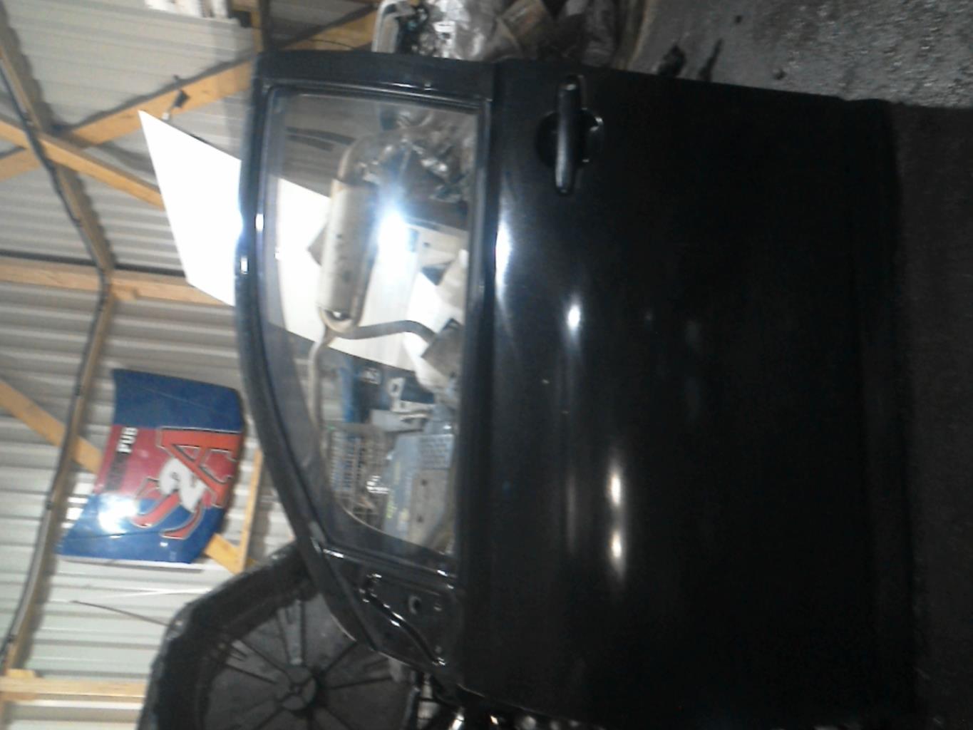 Porte avant gauche