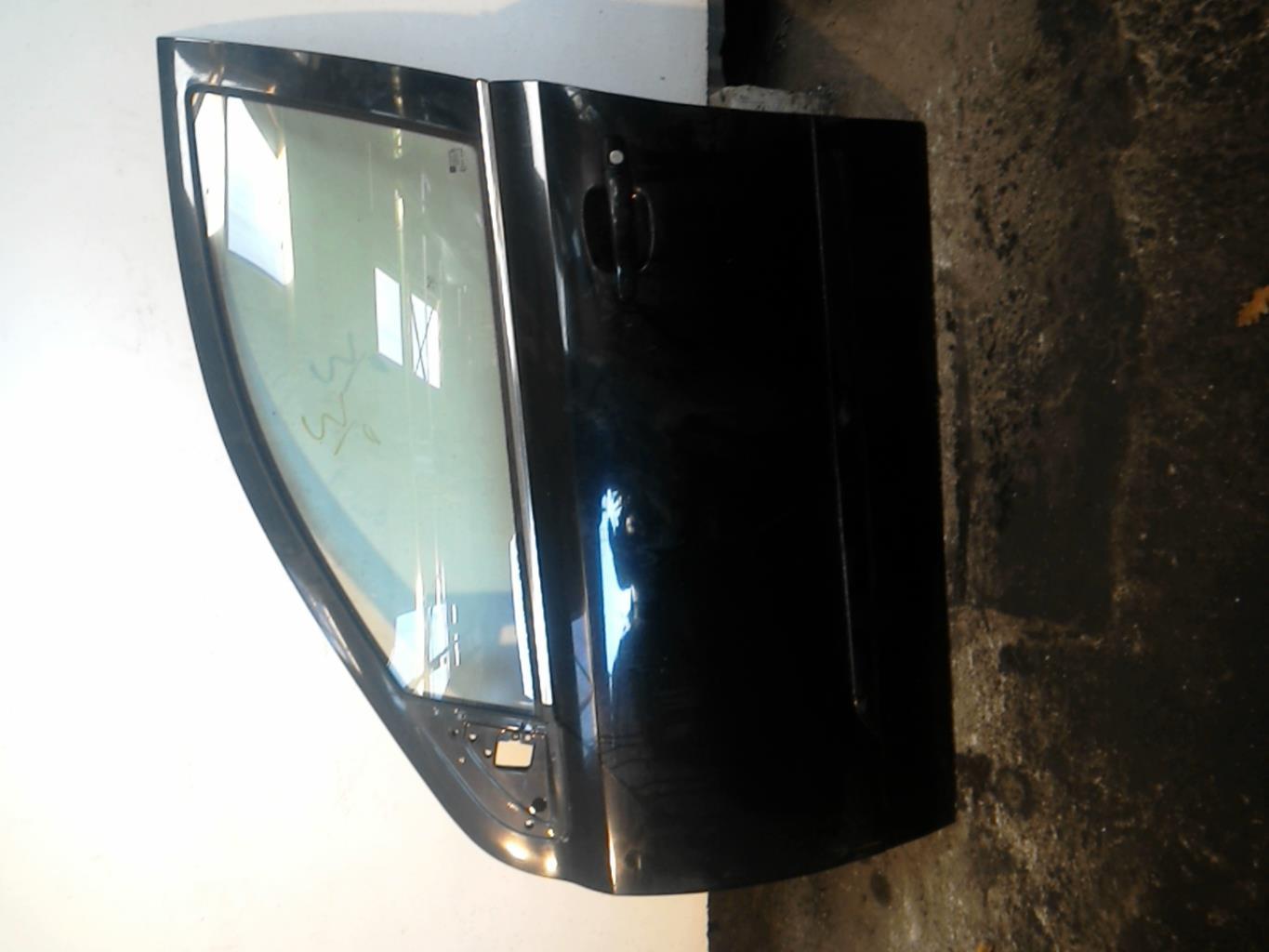Porte avant gauche