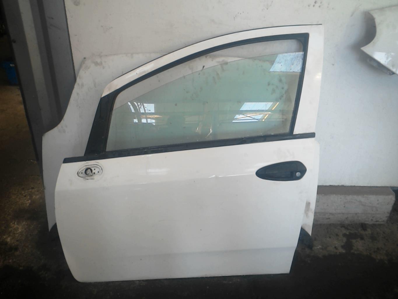 Porte avant gauche