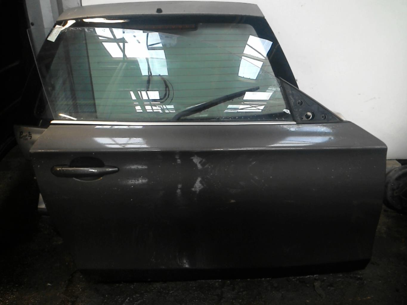 Porte avant droit