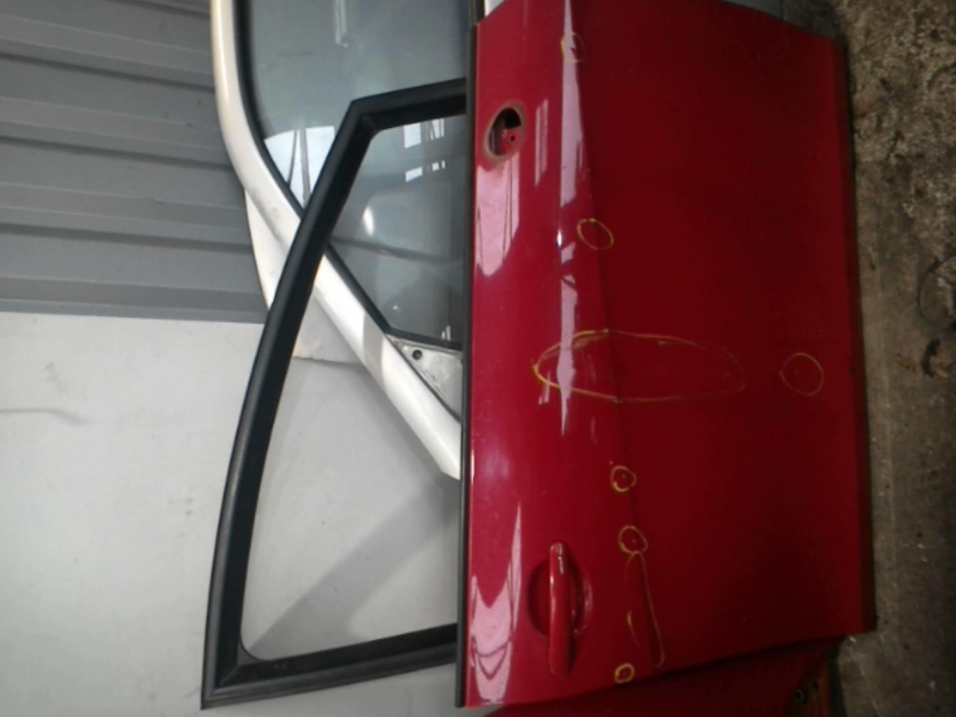 Porte avant droit