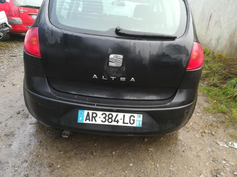 Malle/Hayon arriere