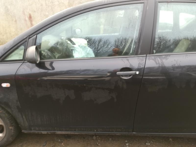 Porte avant gauche