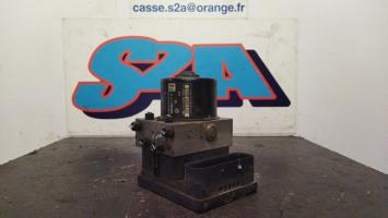 Bloc ABS (freins anti-blocage)