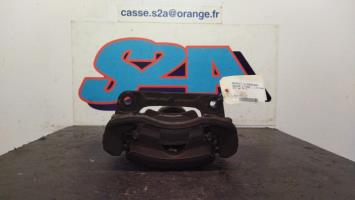 Etrier avant gauche (freinage)
