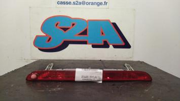 Feu arriere stop central