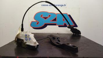 Serrure avant droit
