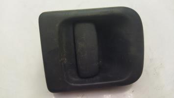 Poignee porte avant gauche