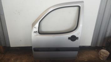 Porte avant gauche
