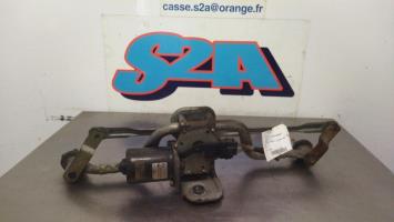 Moteur essuie glace avant