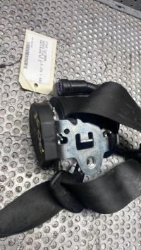 Ceinture avant droit