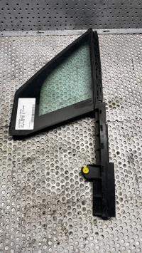 Custode avant gauche (porte)