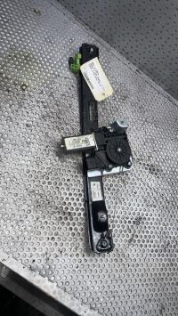 Leve vitre electrique avant gauche