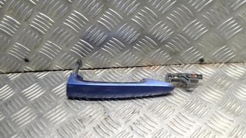 Poignee porte avant gauche