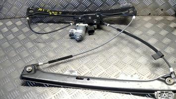 Leve vitre electrique avant droit