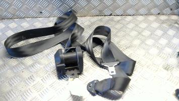 Ceinture arriere droit