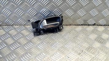 Poignee interieur arriere gauche