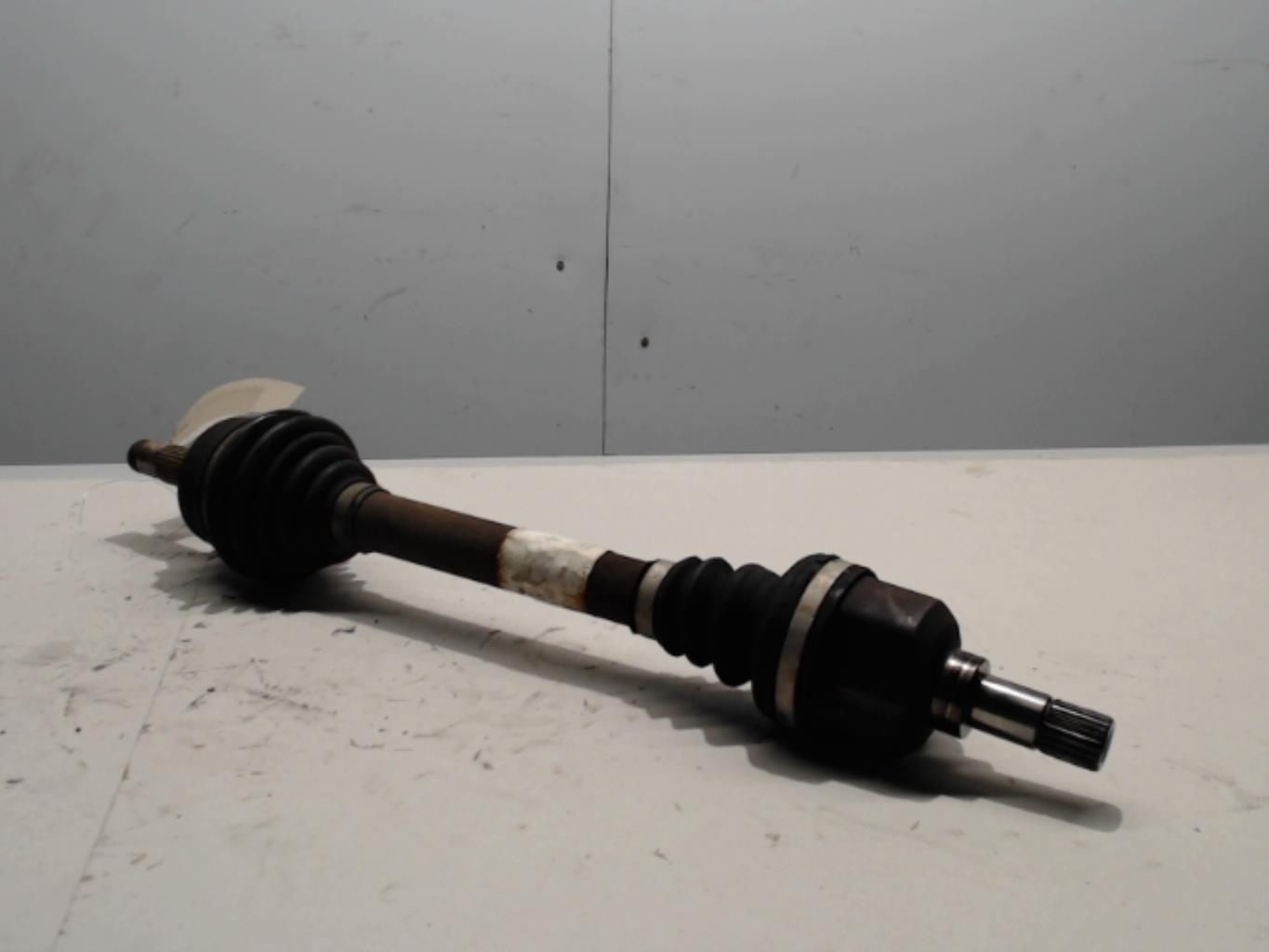 Cardan gauche (transmission)