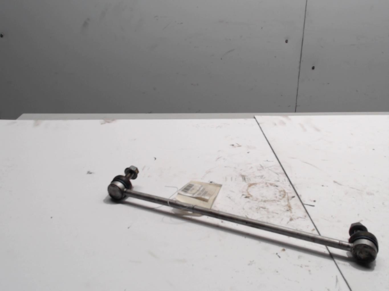 Bielette barre stabilisatrice avant droit