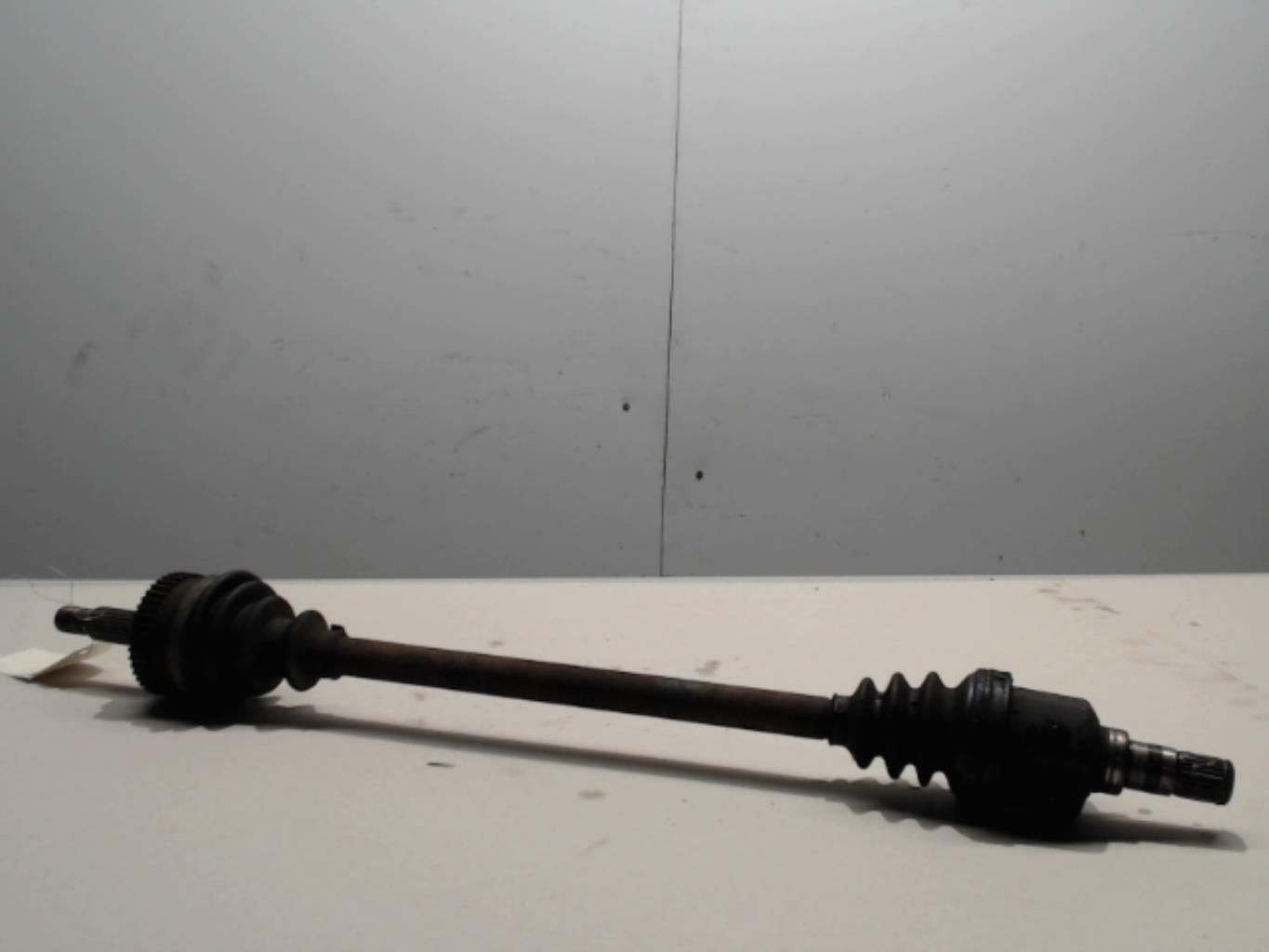 Cardan arriere droit (transmission)