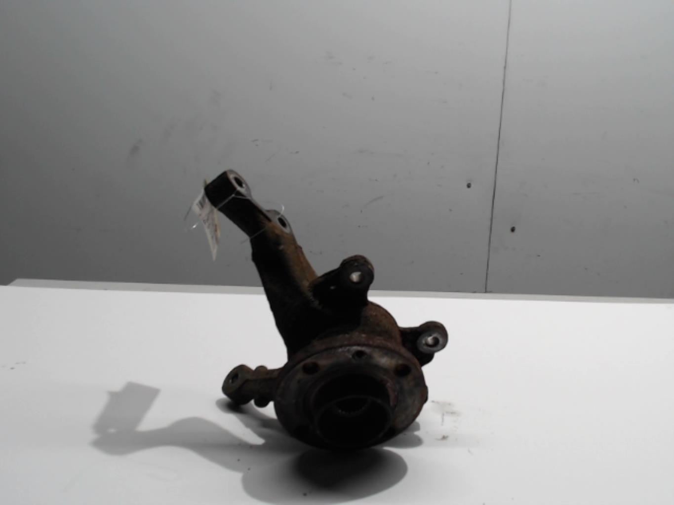 Fusee avant droit