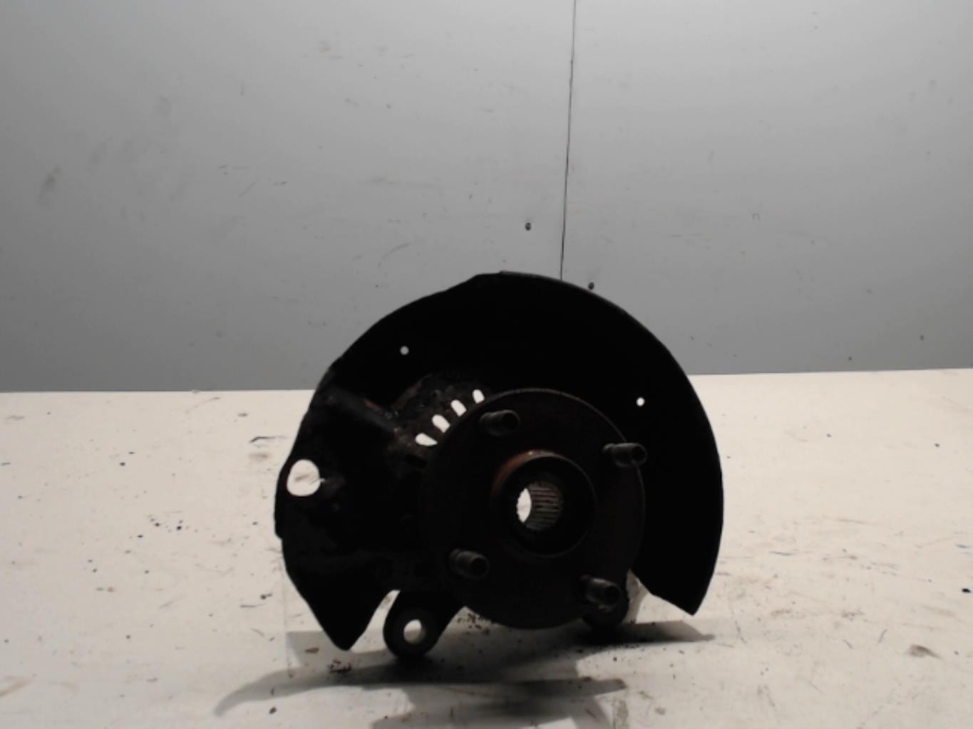 Fusee avant droit